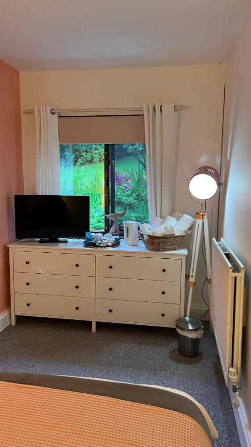 フォート・ウィリアム Glendevin Bed & Breakfast エクステリア 写真